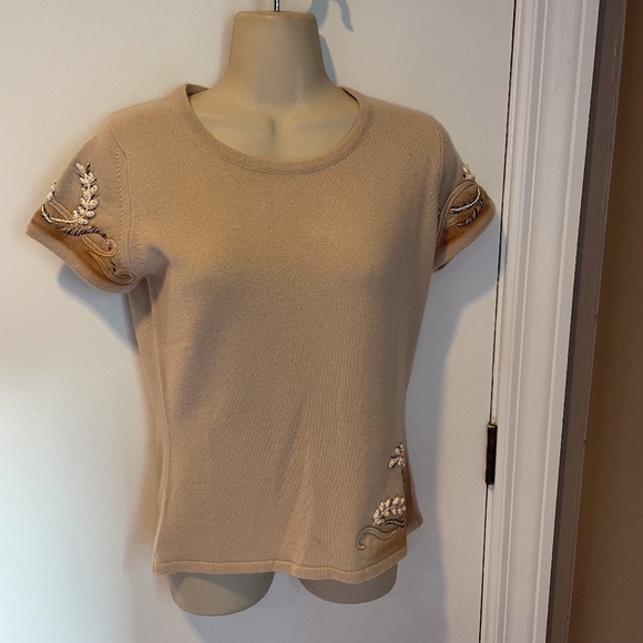 Queen of Cashmere Spinx short sleeved beaded cashmere sweater - Picture 1 of 10